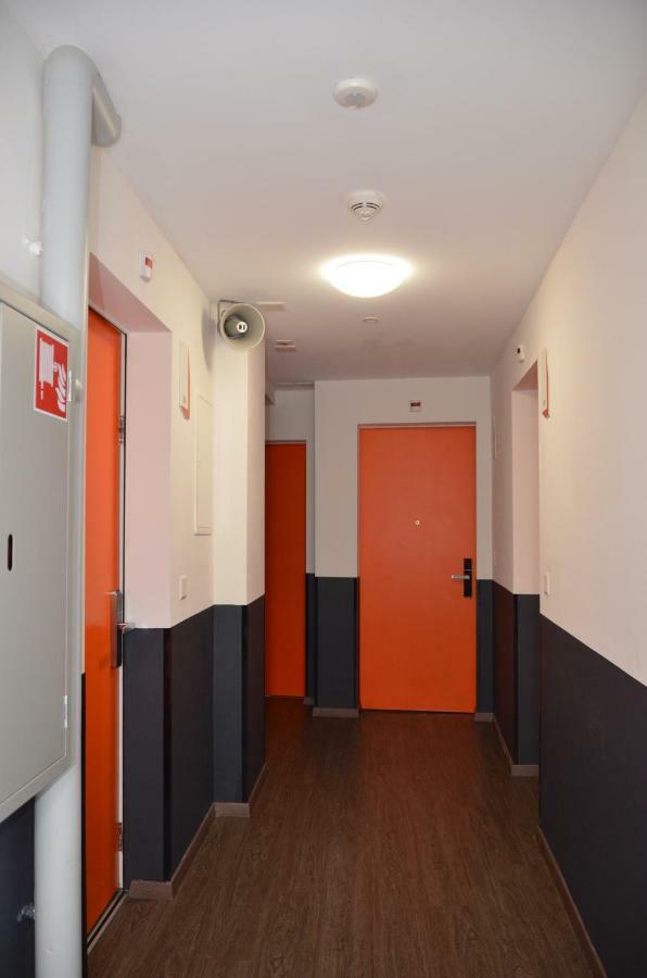 Easyhotel Zurich West المظهر الخارجي الصورة